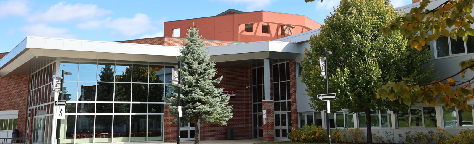 Algonquin High School exterior